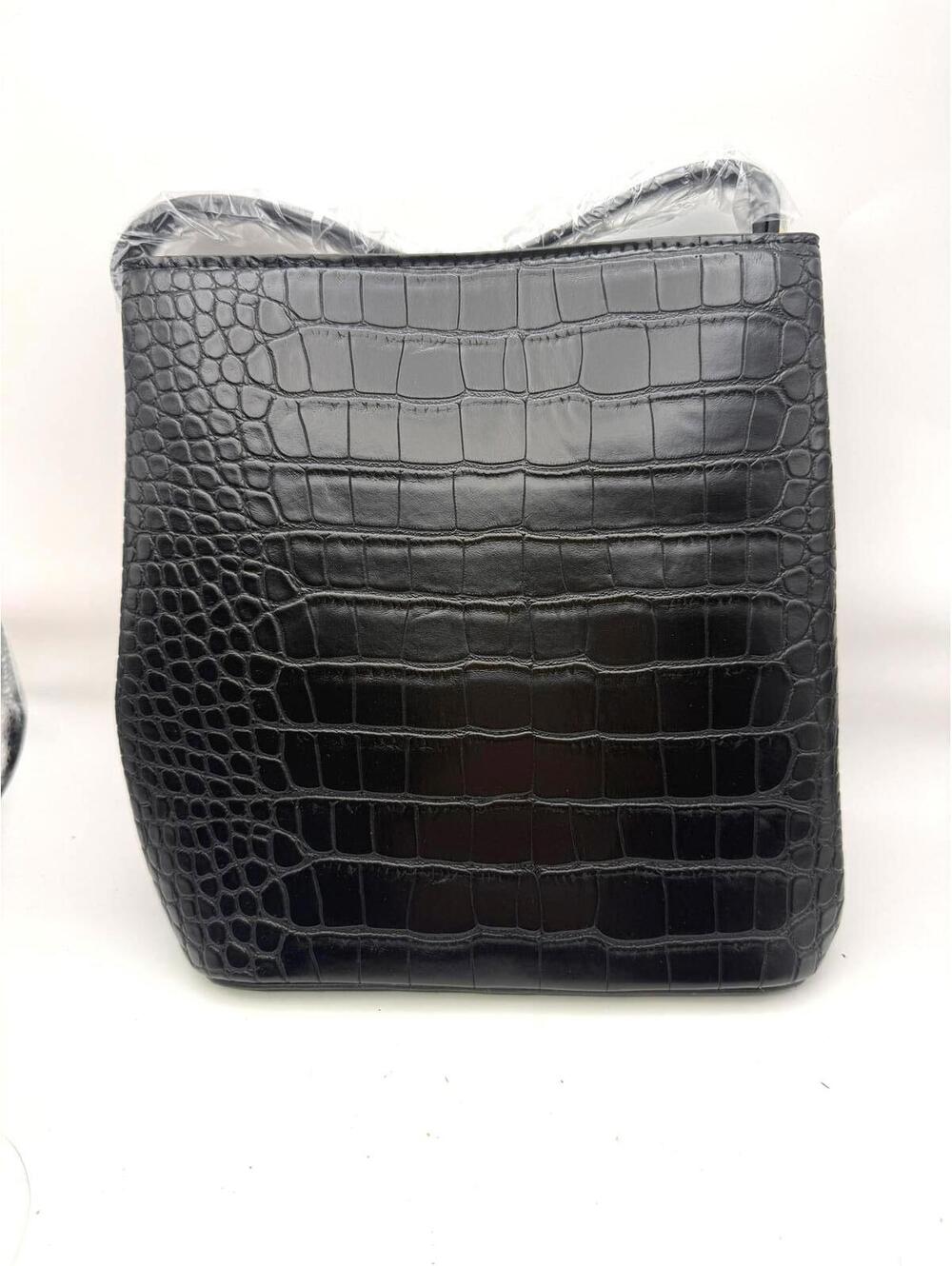 NWT Black Vegan Leather Crocodile Pattern Women's Handbag